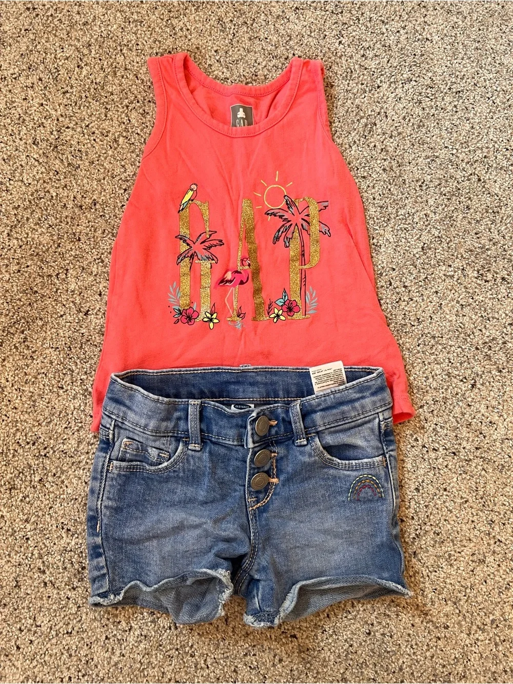 Lot of 11 pieces Girls clothing 3T